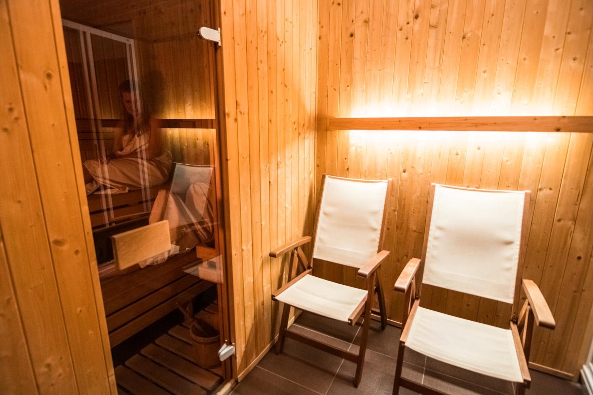 Grand Apartments Spindleruv Mlyn Bagian luar foto